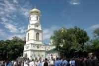 У храмах Дніпропетровщини моляться про насилання дощу